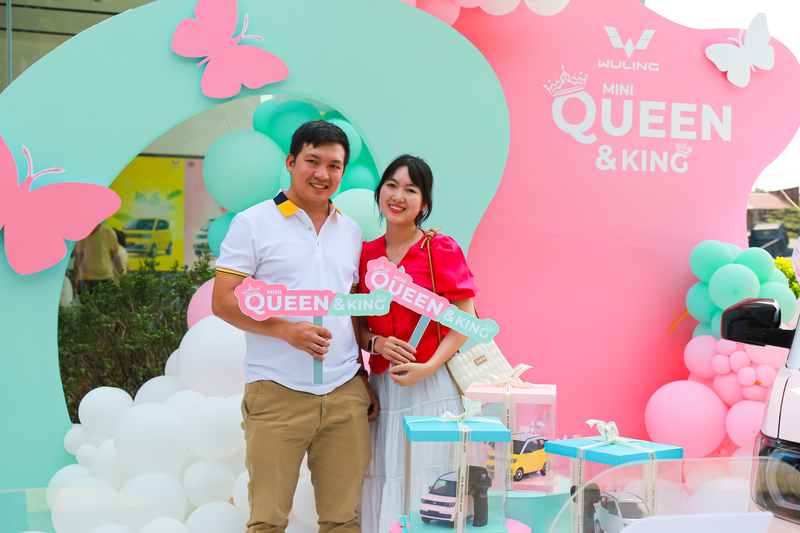 Hình ảnh các cặp đôi tham gia cuộc thi Mini Queen & King