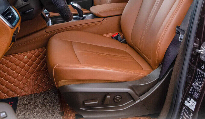 Ghế chỉnh điện 10 hướng gồm nhiều chức năng linh hoạt