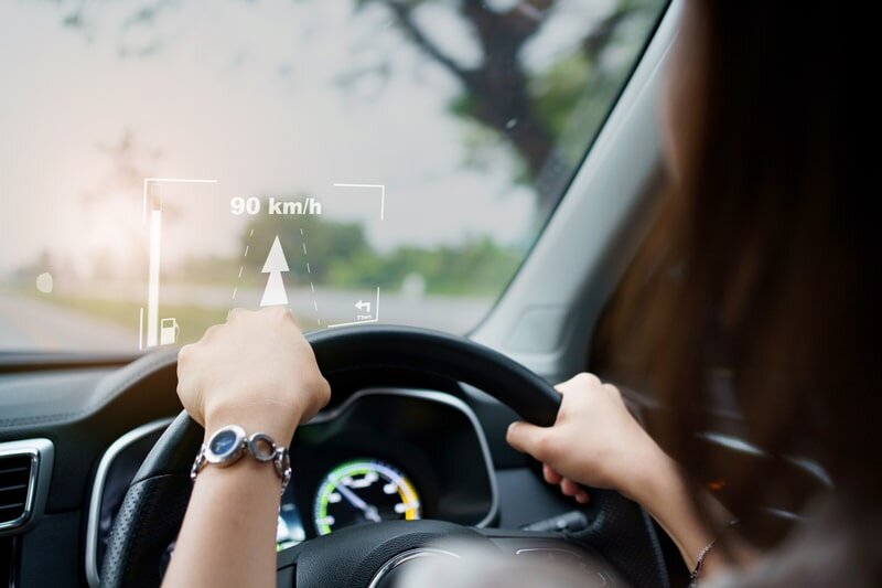 Nguyên lý hoạt động của màn hình Head-up Display