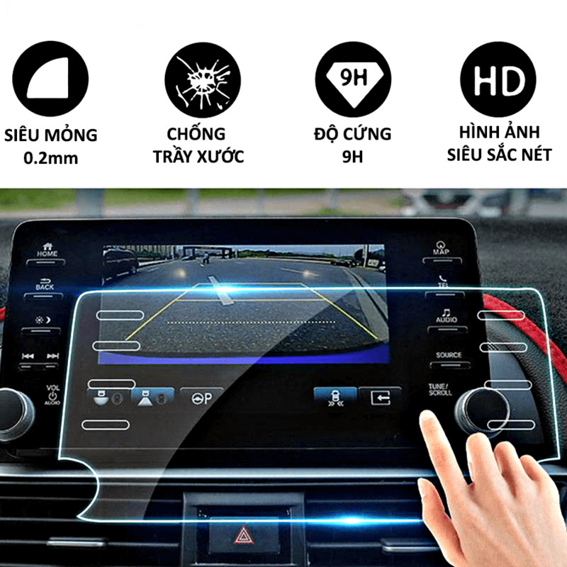 Tấm cường lực giúp chống xước màn hình ô tô hiệu quả