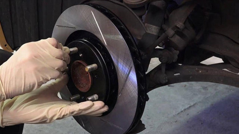 Không sử dụng nước vệ sinh trực tiếp vào bộ phận cảm biến