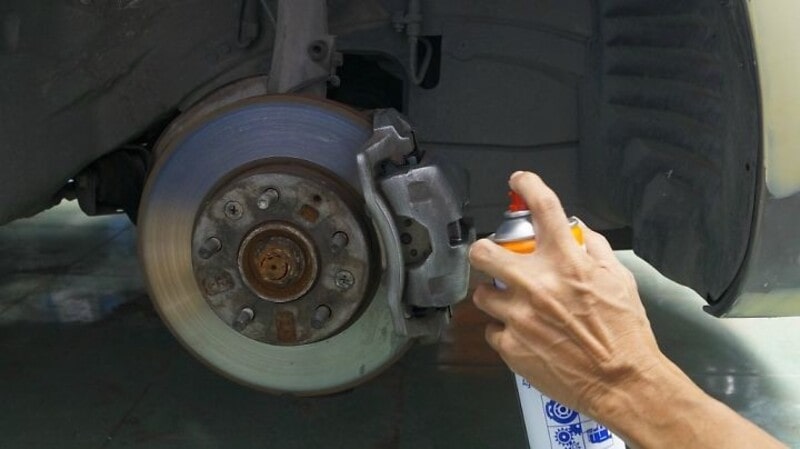 Kiểm tra bầu trợ lực chân không đúng cách