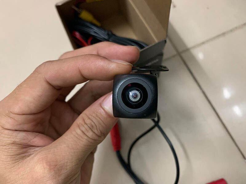 One of the reasons why the camera does not display is due to hardware damage