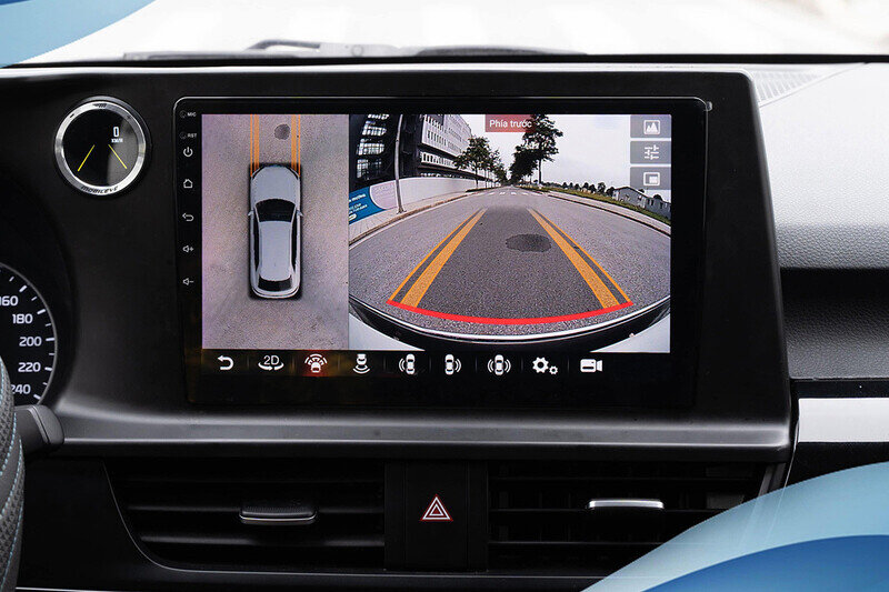 The operating principle of the reverse camera is simple and easy to use