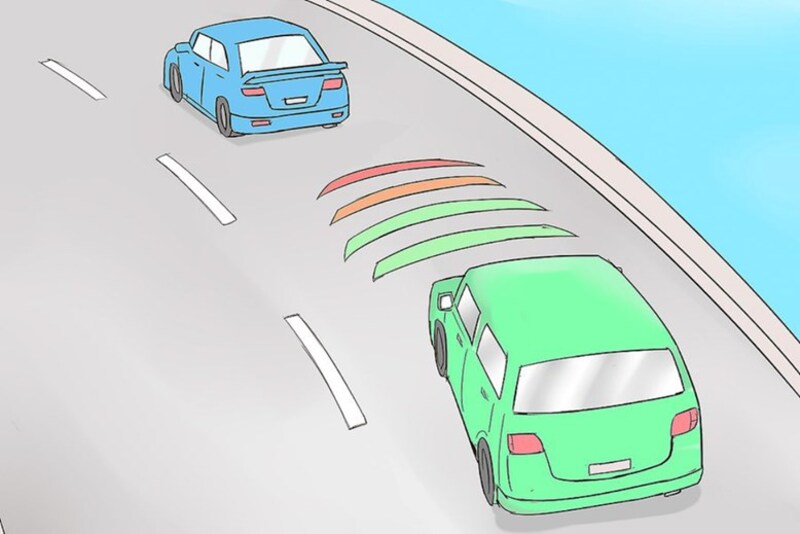 Cruise control giúp kiểm soát tốc độ, hạn chế chạy quá tốc độ