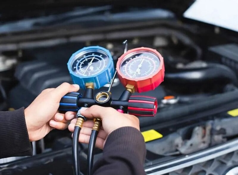 Hướng dẫn cách kiểm tra ga điều hòa ô tô khi có đồng hồ đo gas lạnh