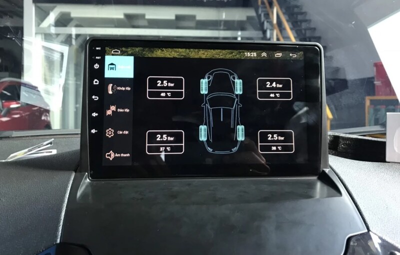 Khi áp suất lốp thay đổi so với mức tiêu chuẩn, hệ thống sẽ phát ra tín hiệu cảnh báo để người lái kịp thời xử lý.