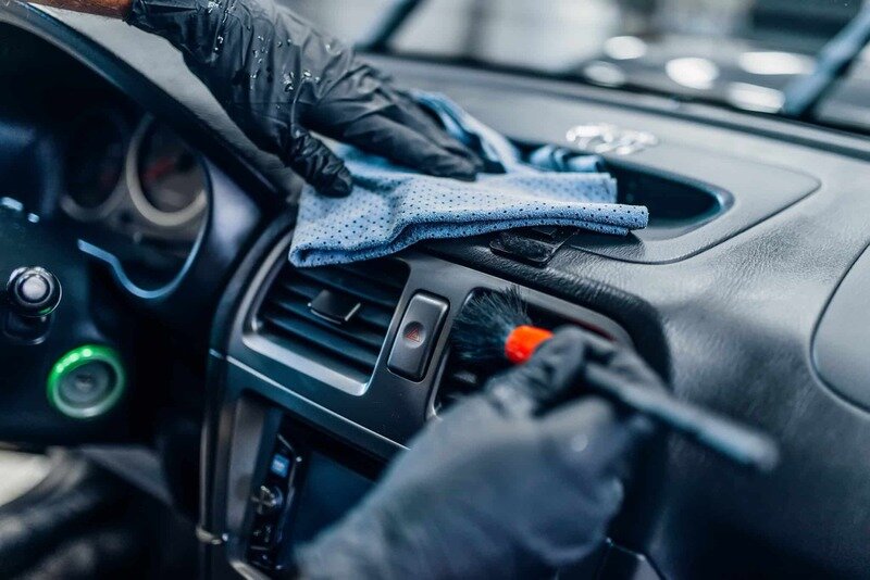 The benefits of regularly cleaning the interior of your car