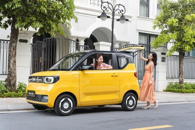 Phiên bản xe Wuling Mini EV LV2 với nhiều nâng cấp hiện đại giúp tối ưu trải nghiệm lái xe cho gia đình bạn 