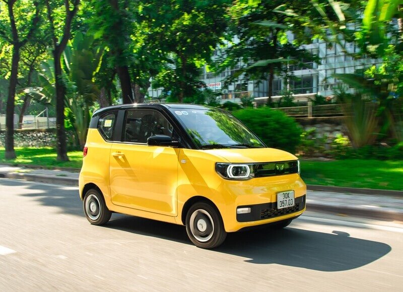 Xe 4 chỗ chạy dịch vụ Wuling Mini EV LV2 đáp ứng nhu cầu di chuyển lên đến 170 km