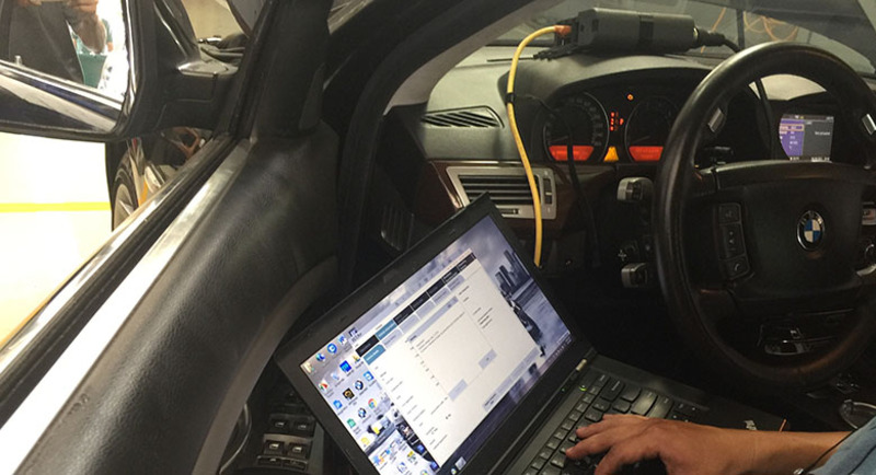 Người sử dụng cần áp dụng các giải pháp khi xe báo lỗi ABS có thể giải quyết vấn đề một cách hiệu quả và đảm bảo an toàn khi lái xe